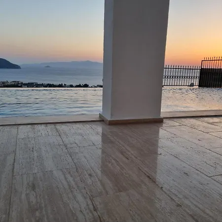 Bodrum Villa Dairesi Sonsuzluk Havuzlu Infinity Pool Full Deniz Doga Adalar Ve Yunan Adalari Manzarali