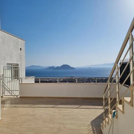 Bodrum Villa Dairesi Sonsuzluk Havuzlu Infinity Pool Full Deniz Doga Adalar Ve Yunan Adalari Manzarali